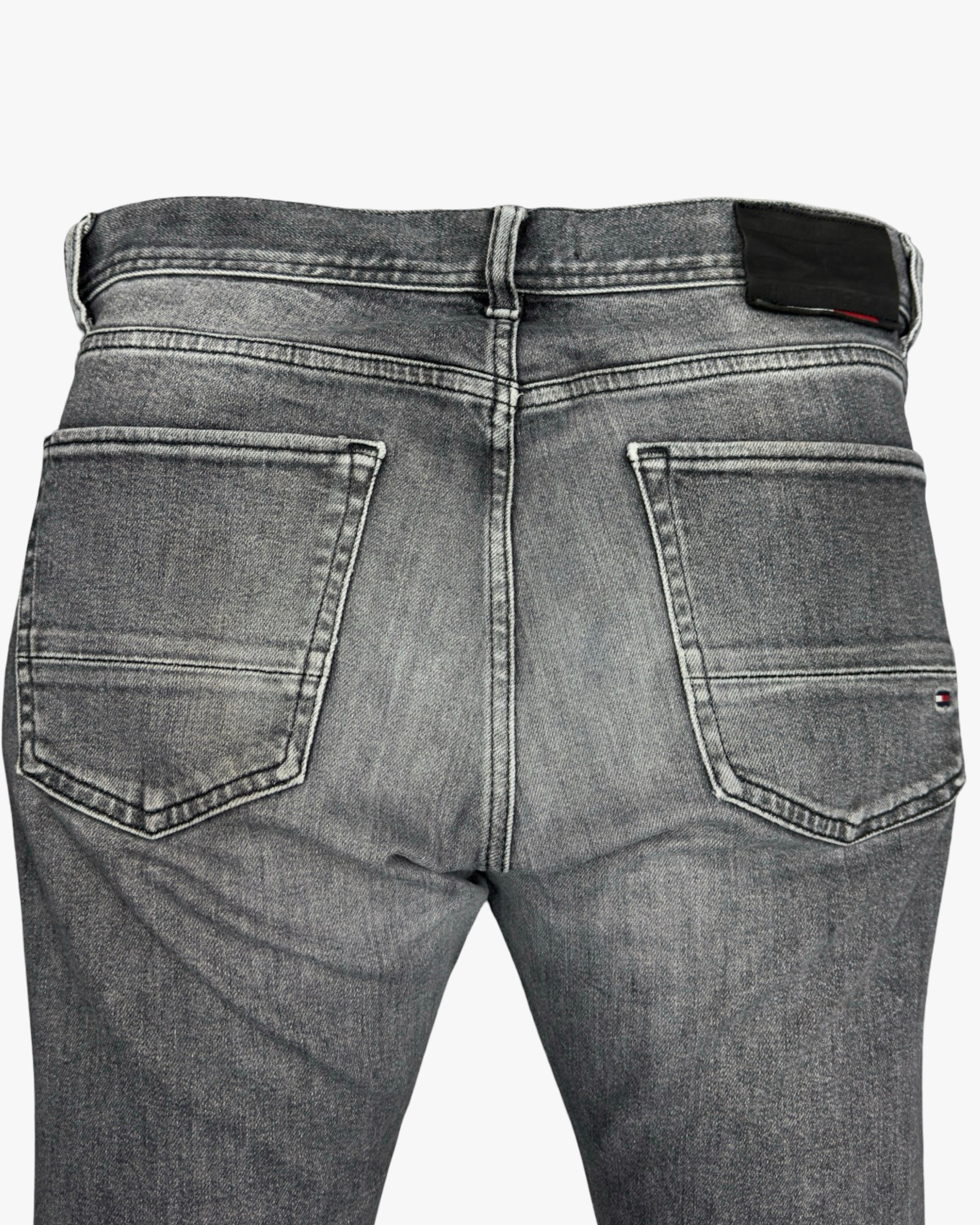 Tommy Hilfiger w33l32