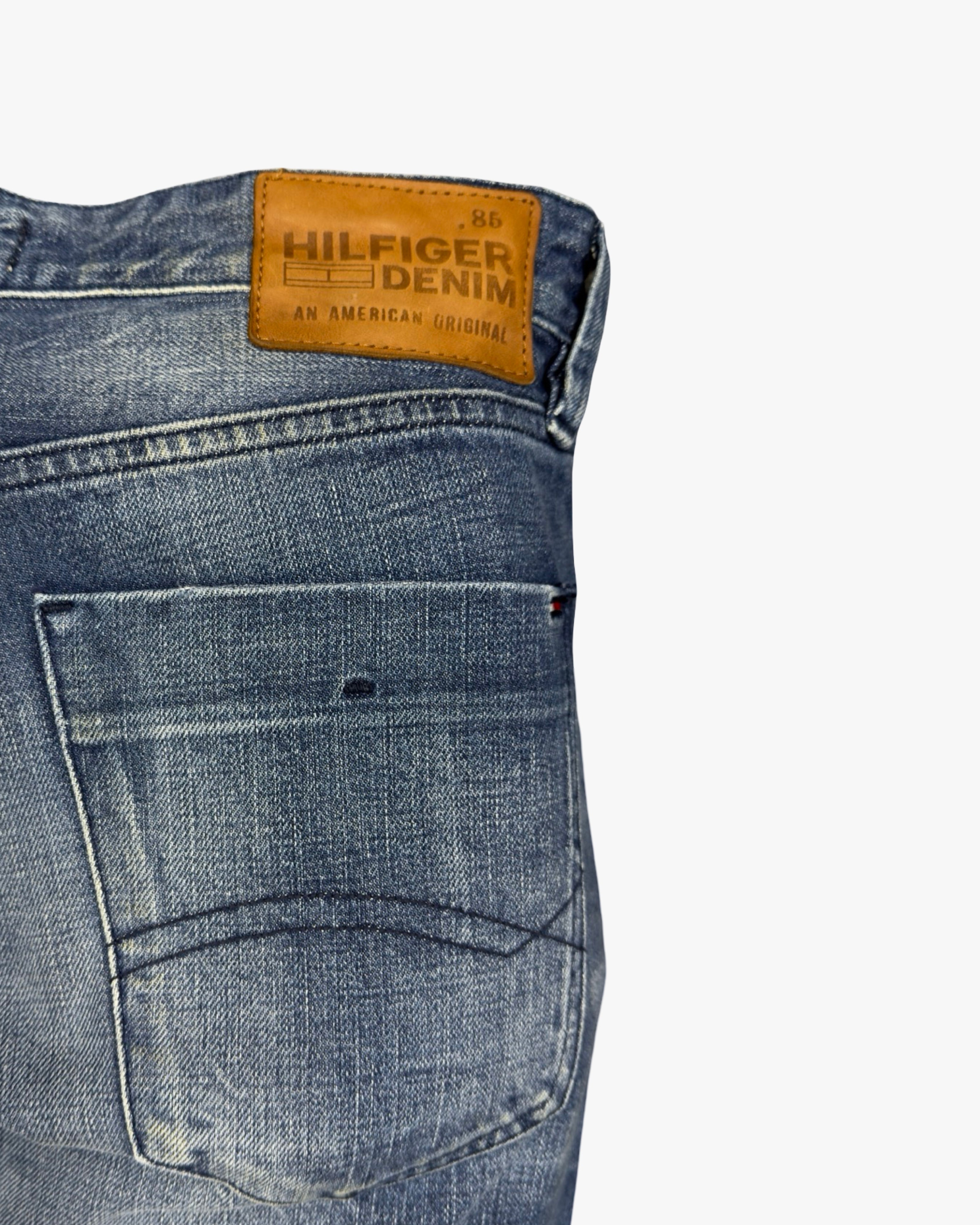 Tommy Hilfiger w29l32