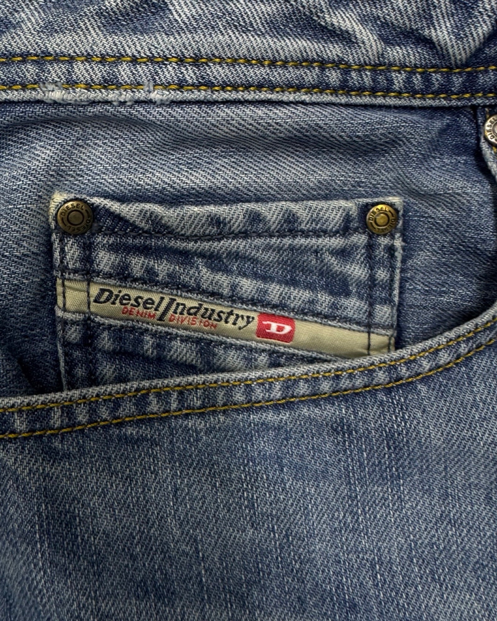 Diesel Industry Bootcut w36l32