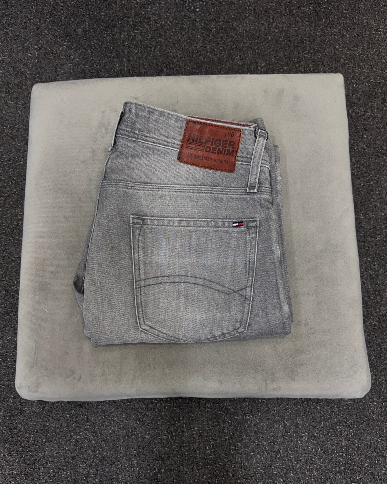 TOMMY HILFIGER Slim w30l32
