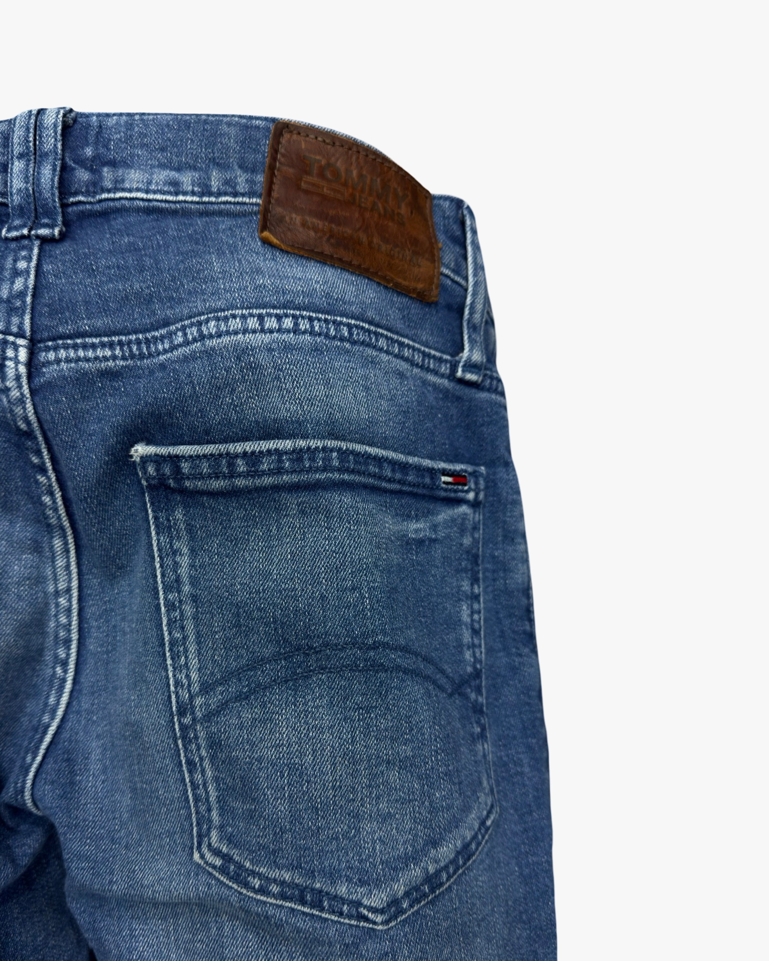 Tommy Hilfiger w29l32