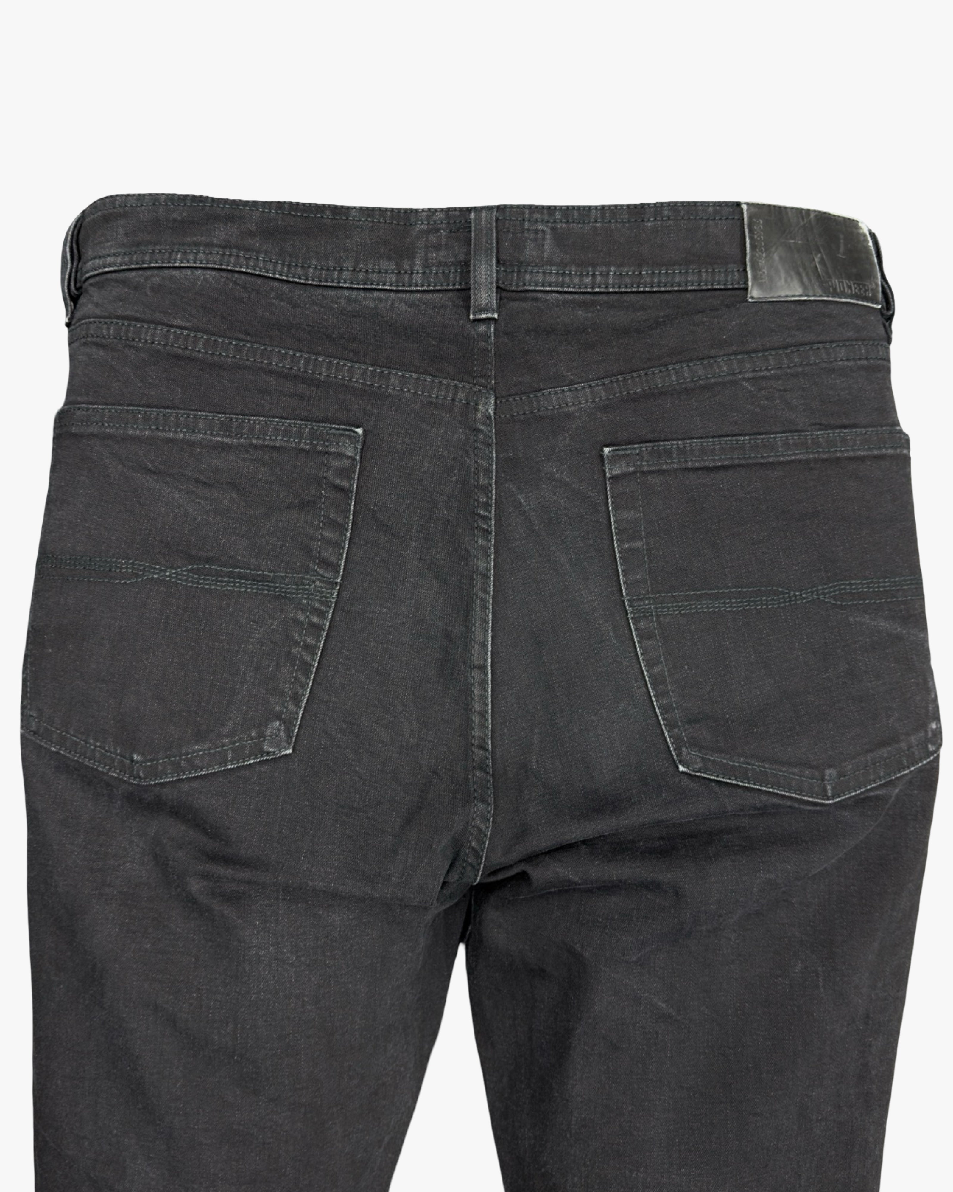 PIONEER rando w33l30