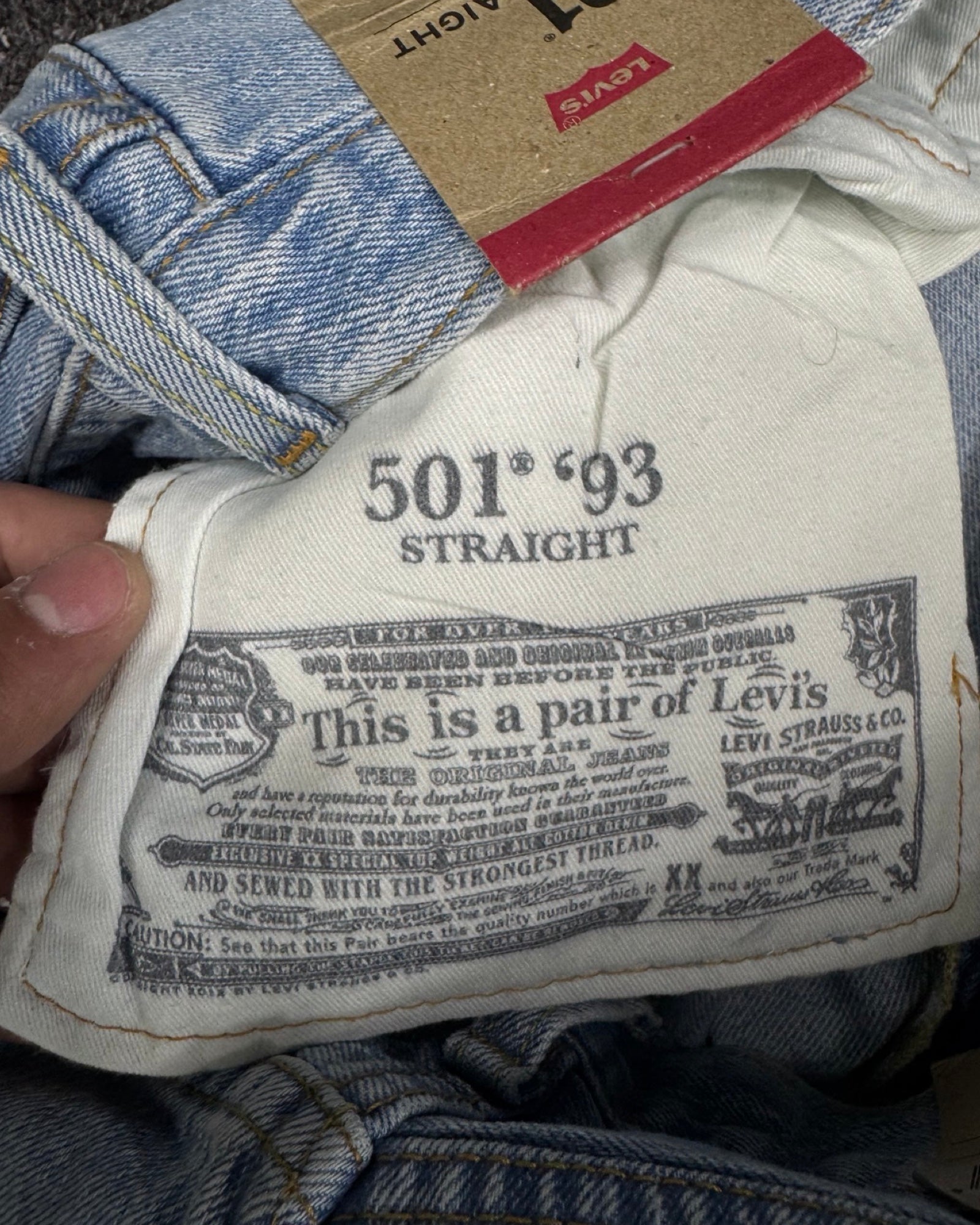 LEVI'S 501'93 w36l32