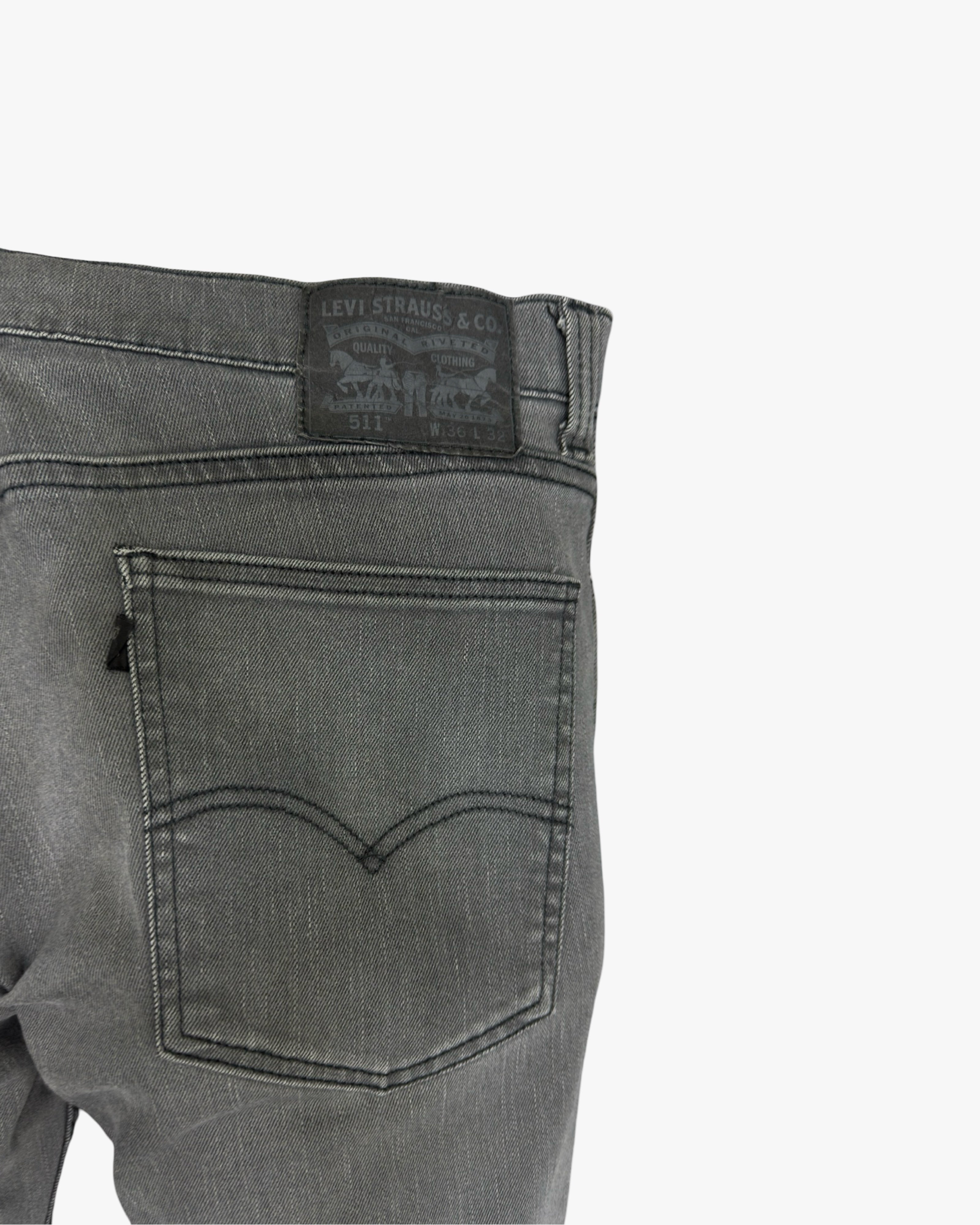 LEVI'S 511 w36l32