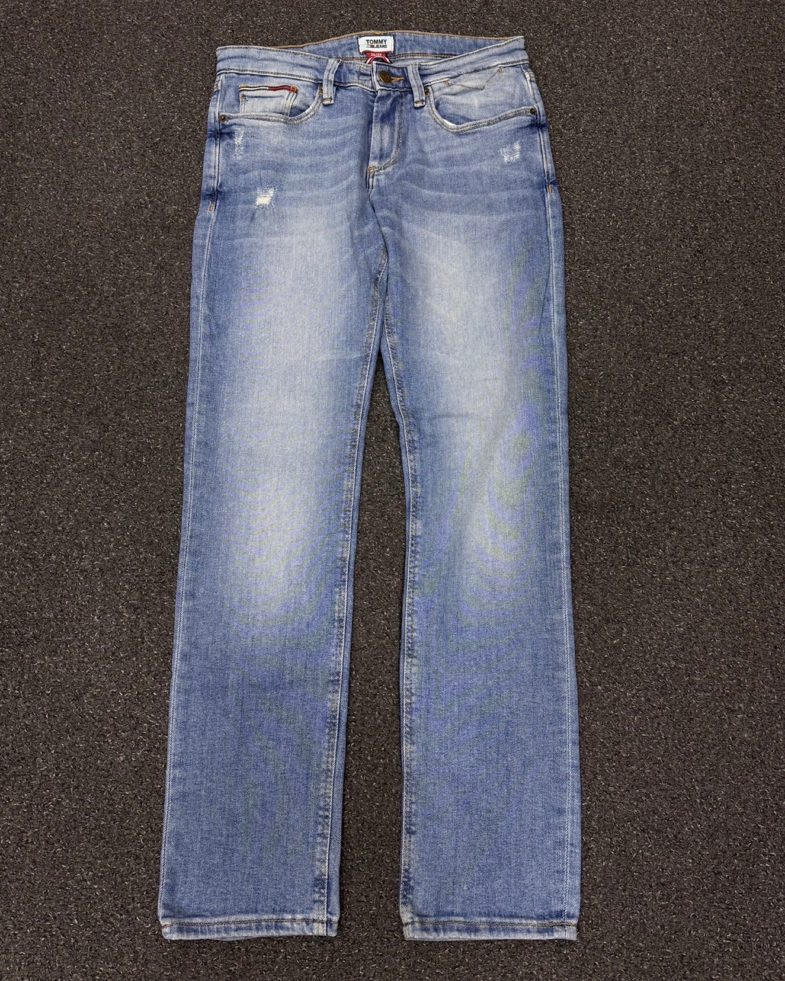 TOMMY HILFIGER Regular w30l32