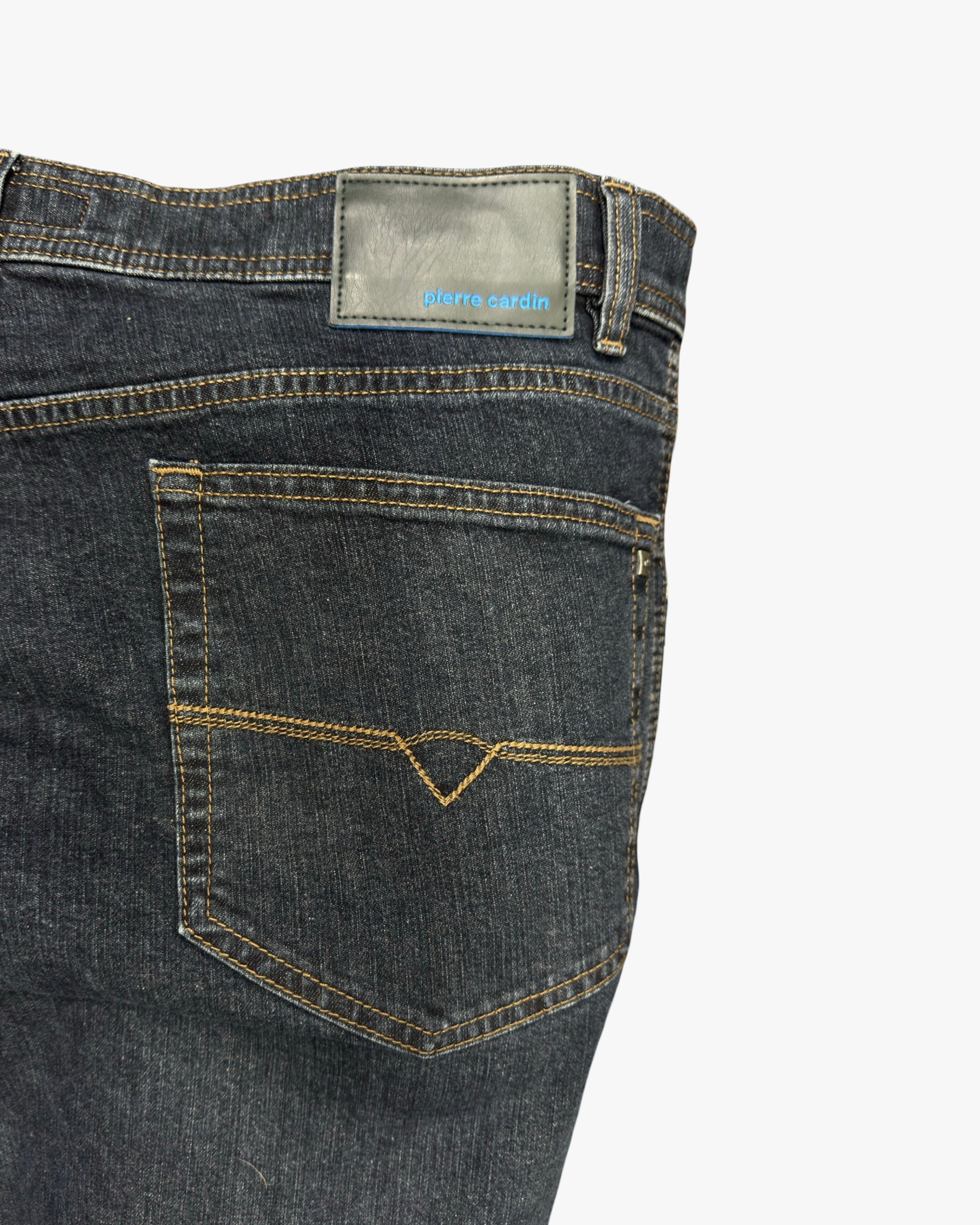 PIERRE CARDIN W42l32