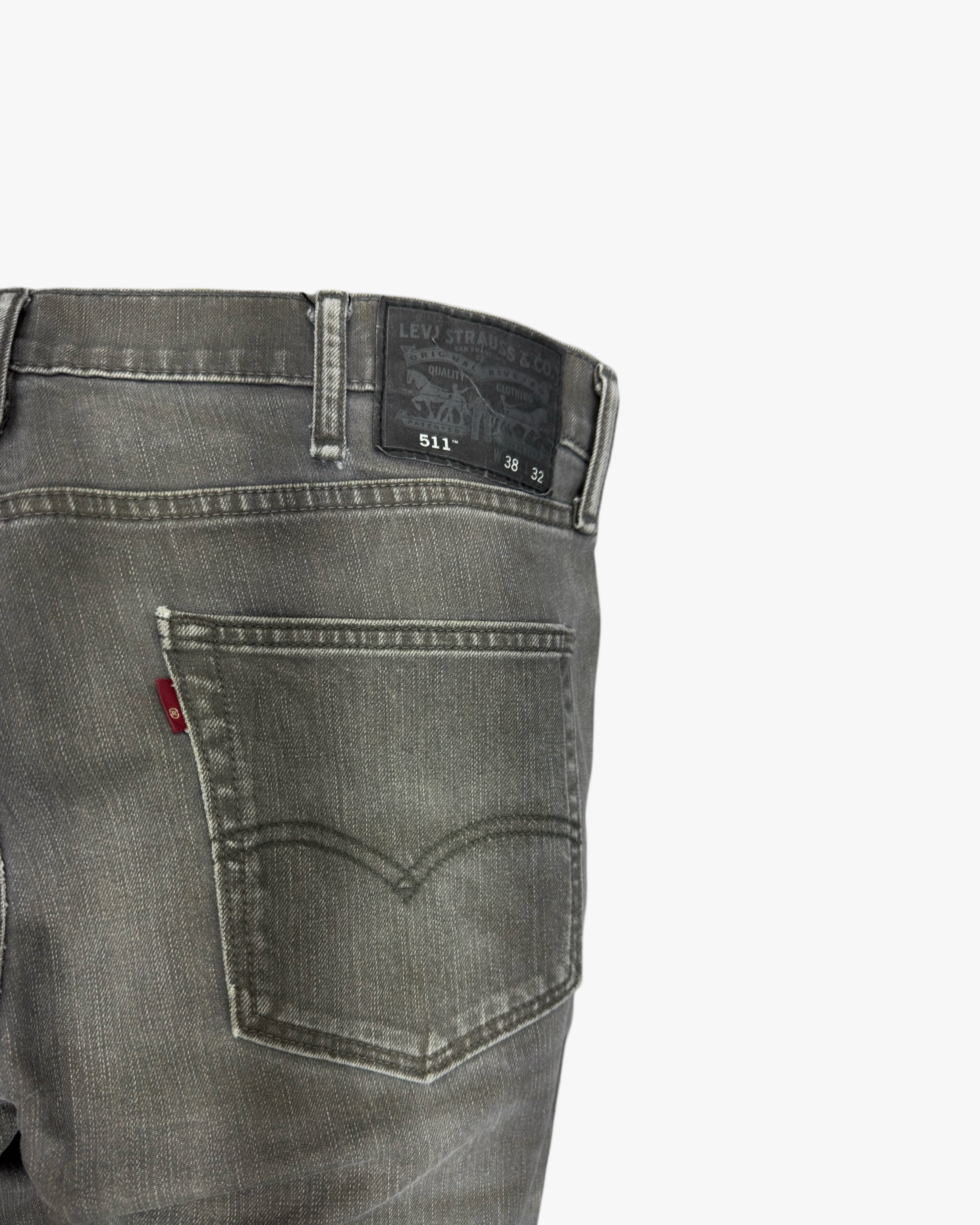LEVI'S 511 w38l32