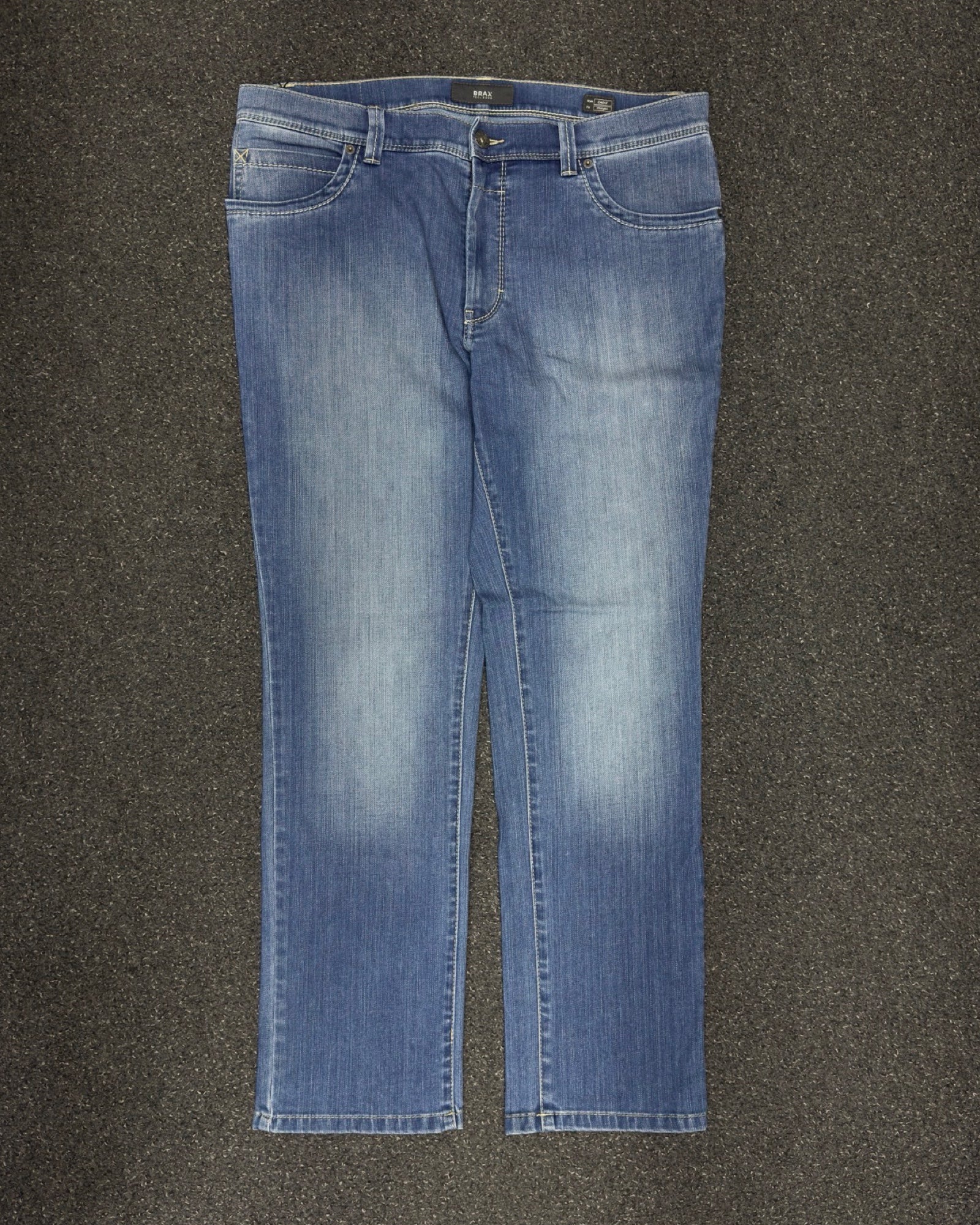 brax straight w38l30