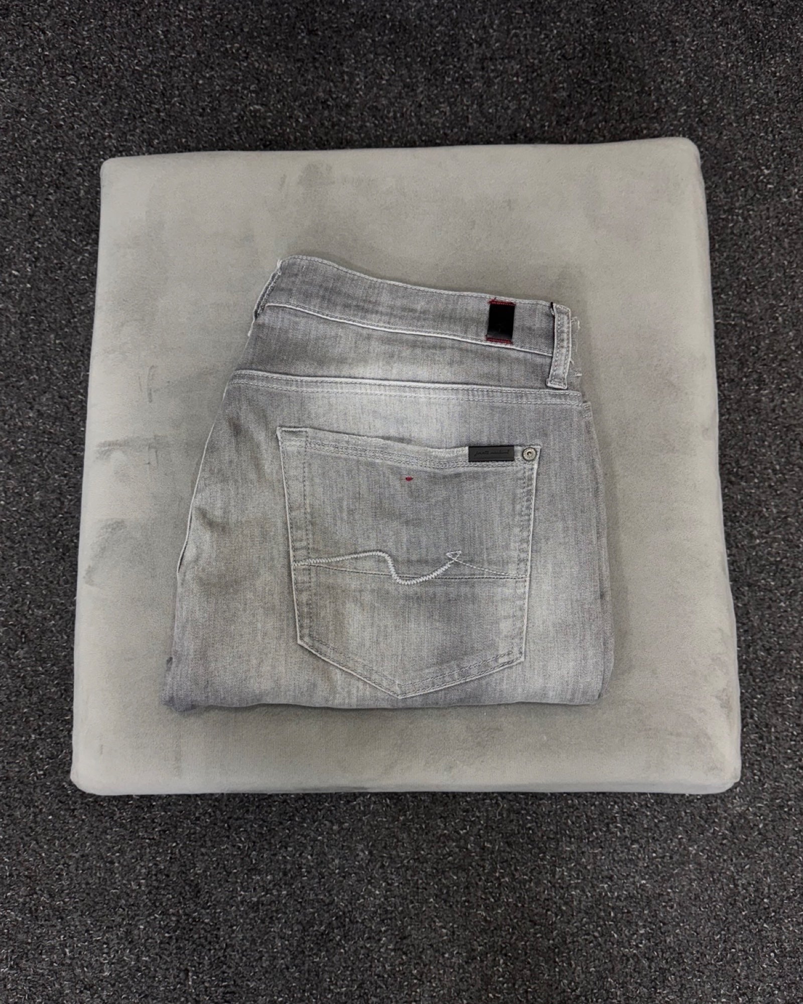 7 for all mankind Slim w36l32