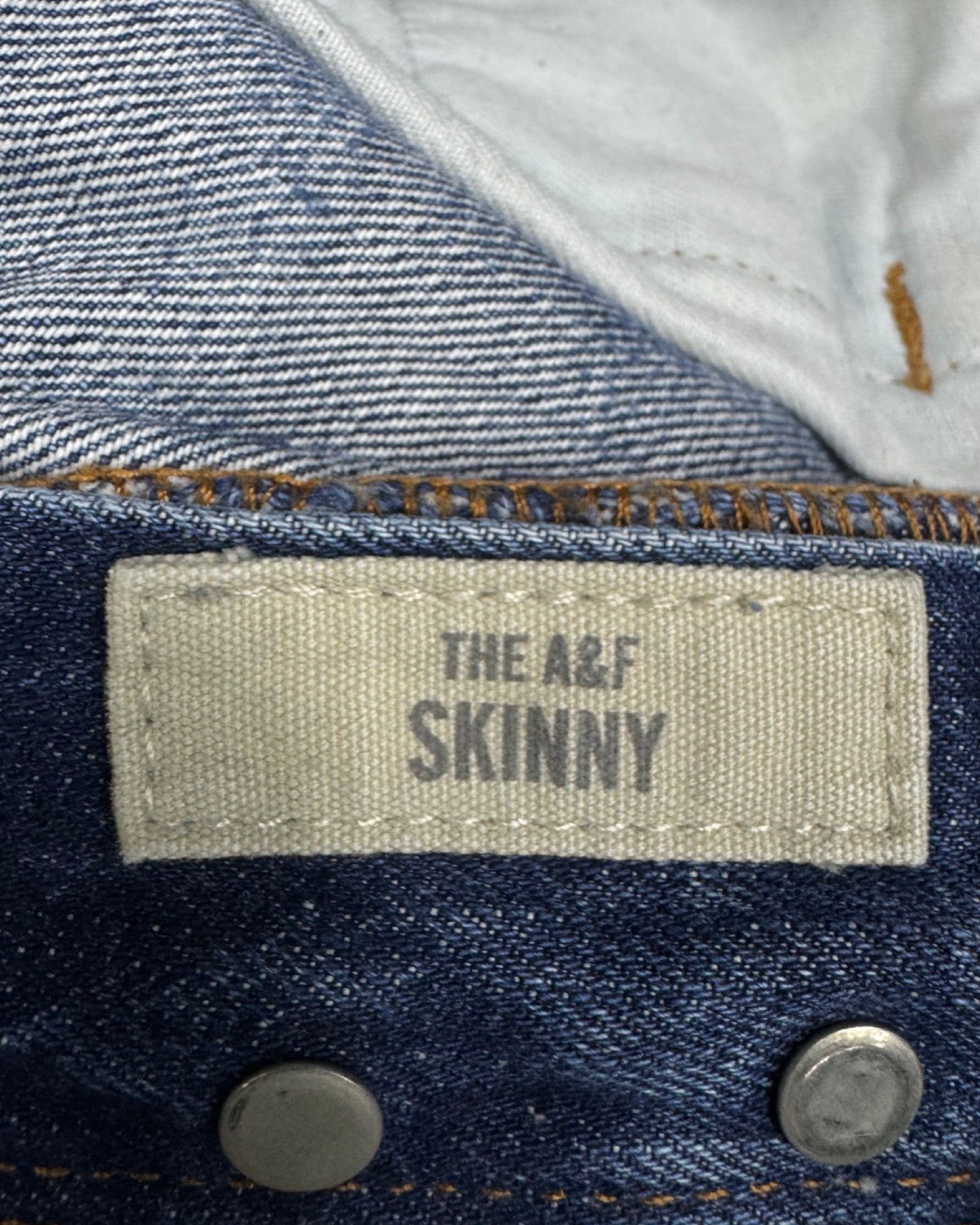 ABERCROMBIE&FITCH Slim w3230