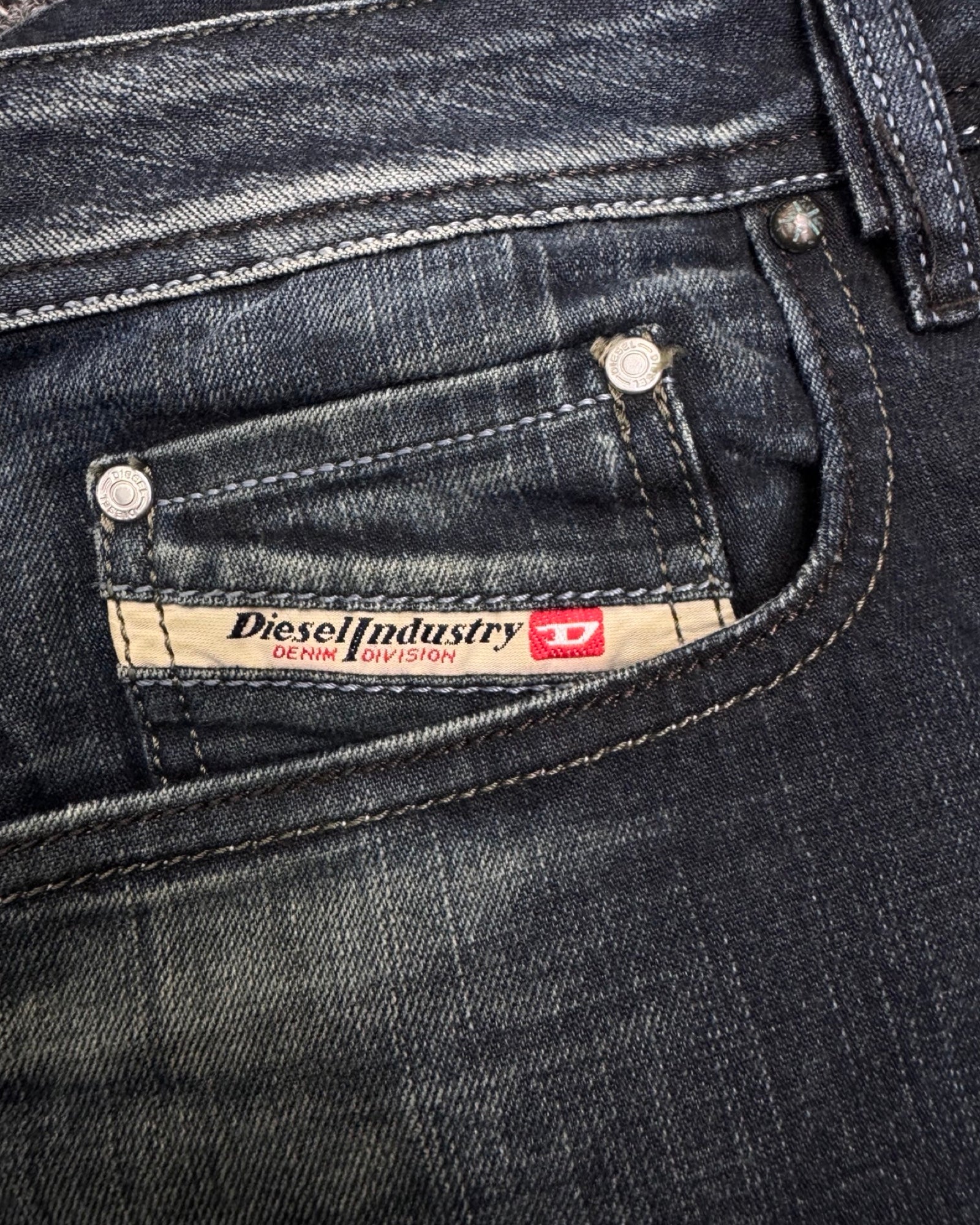 DIESEL INDUSTRY bootcut w40l32