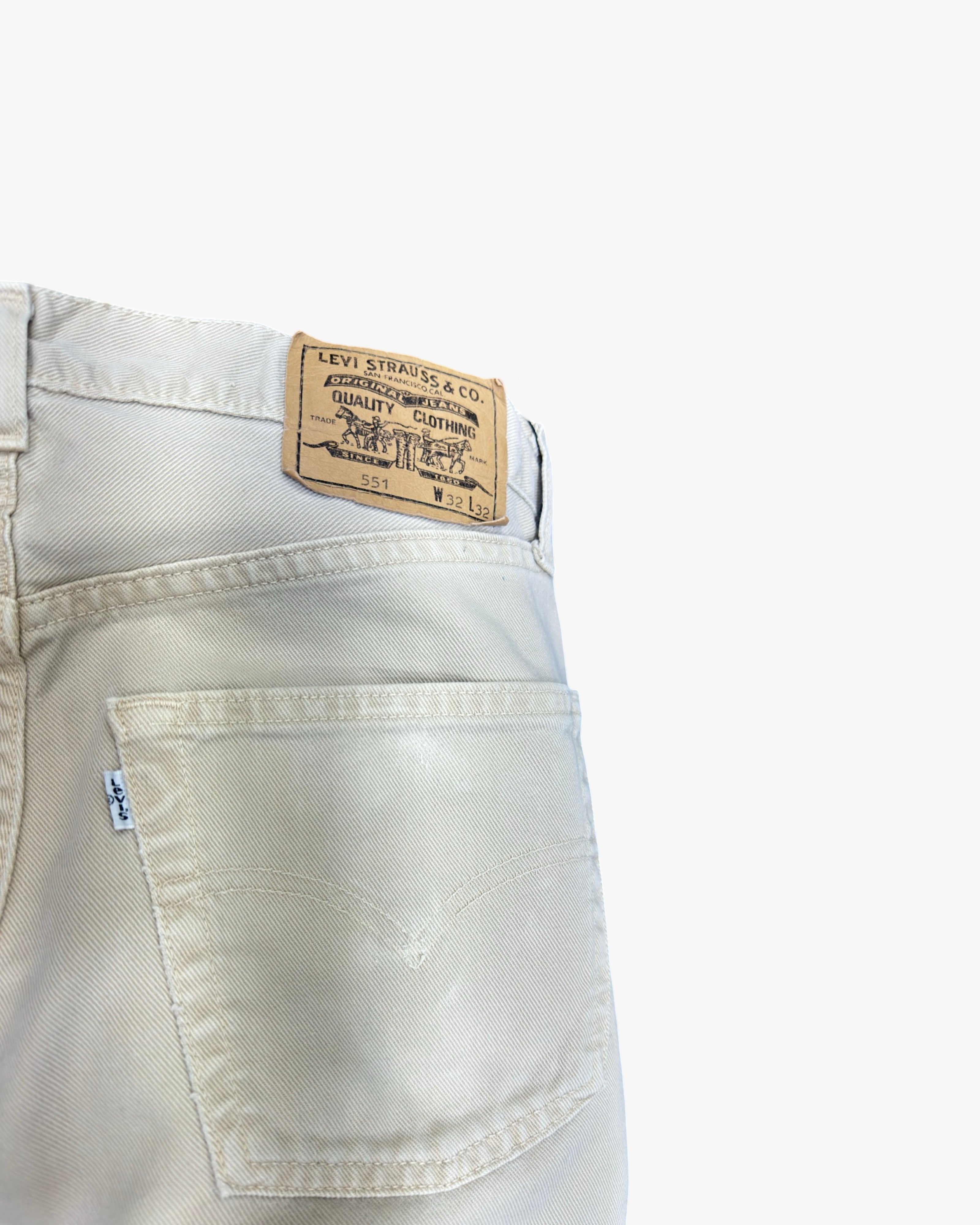 levi's 551 w32l32