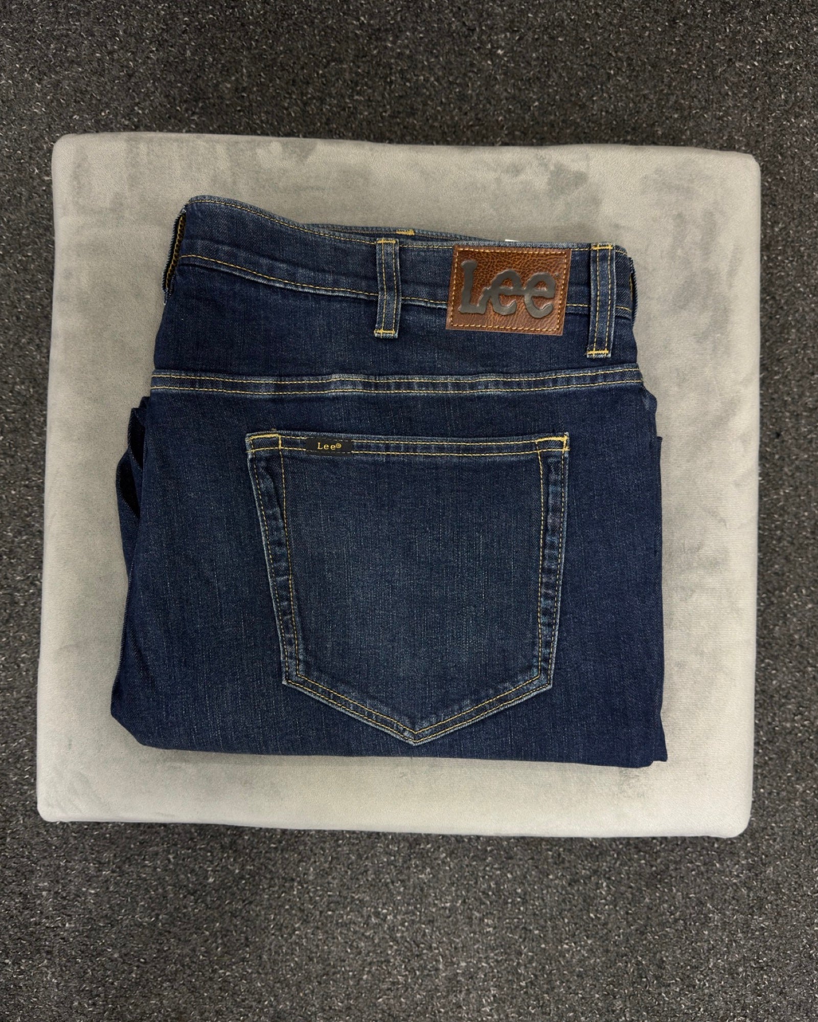 LEE STRAIGHT W32l32