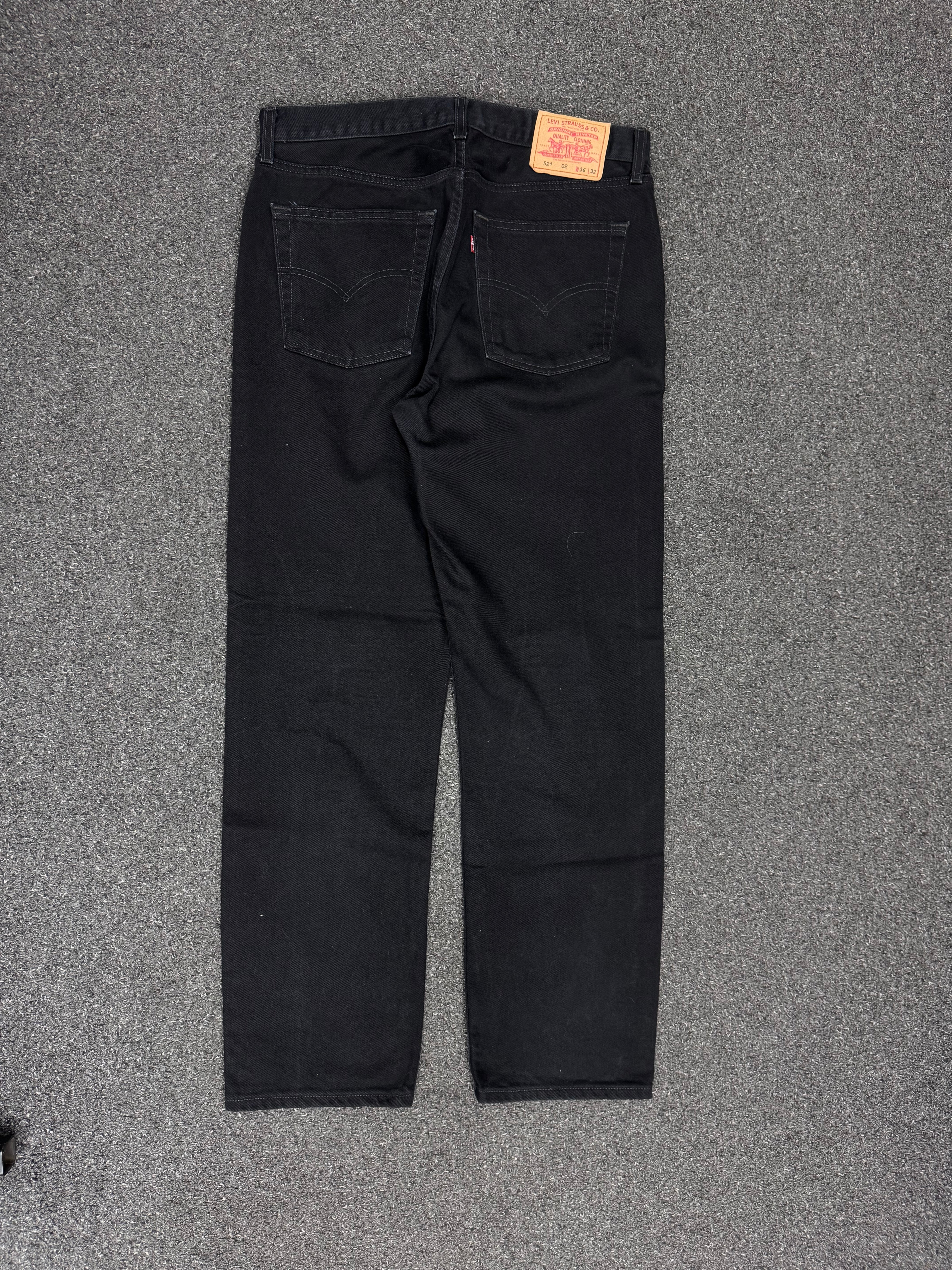 LEVI'S 521 02 w36l32