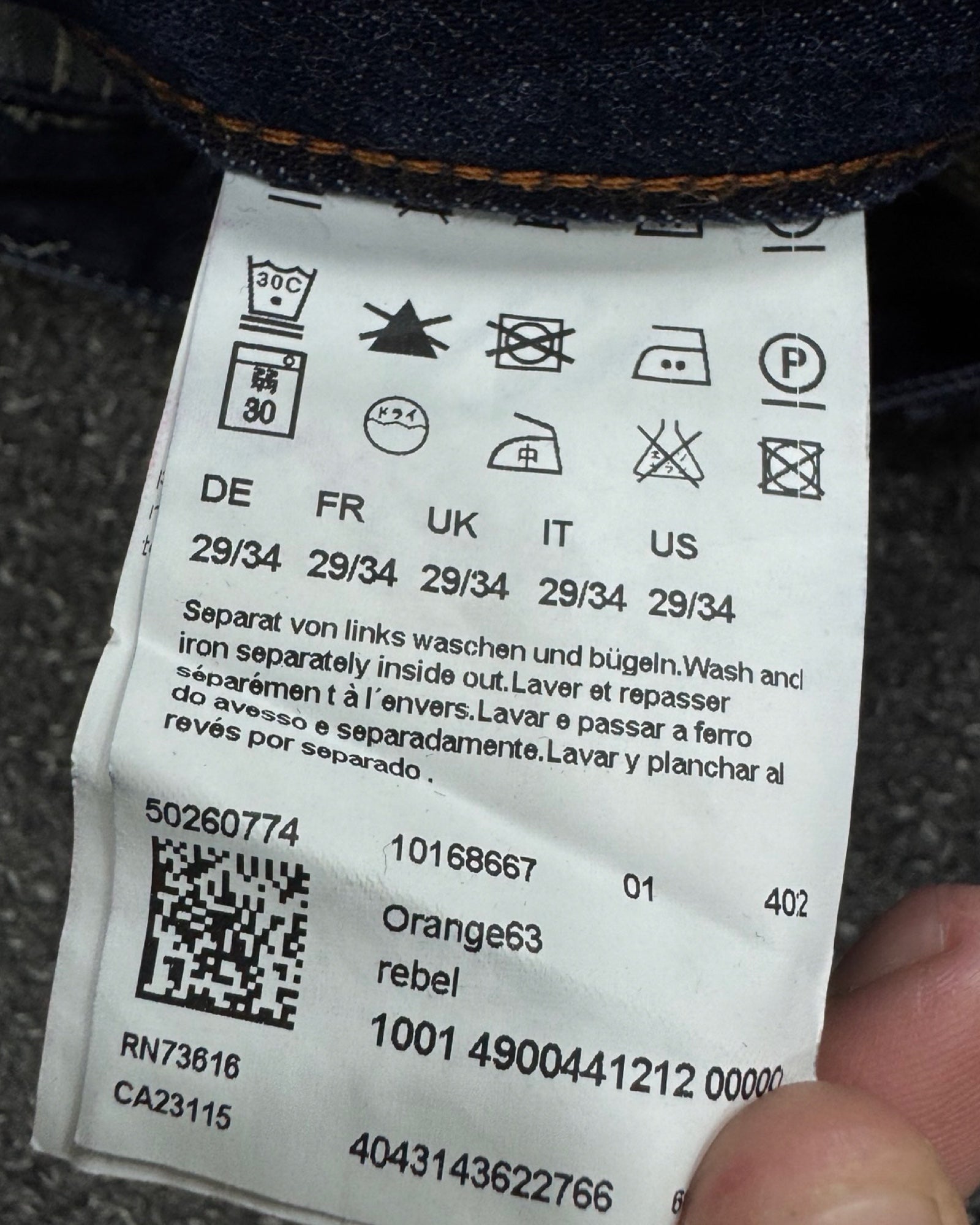 HUGO BOSS Straight w29l34