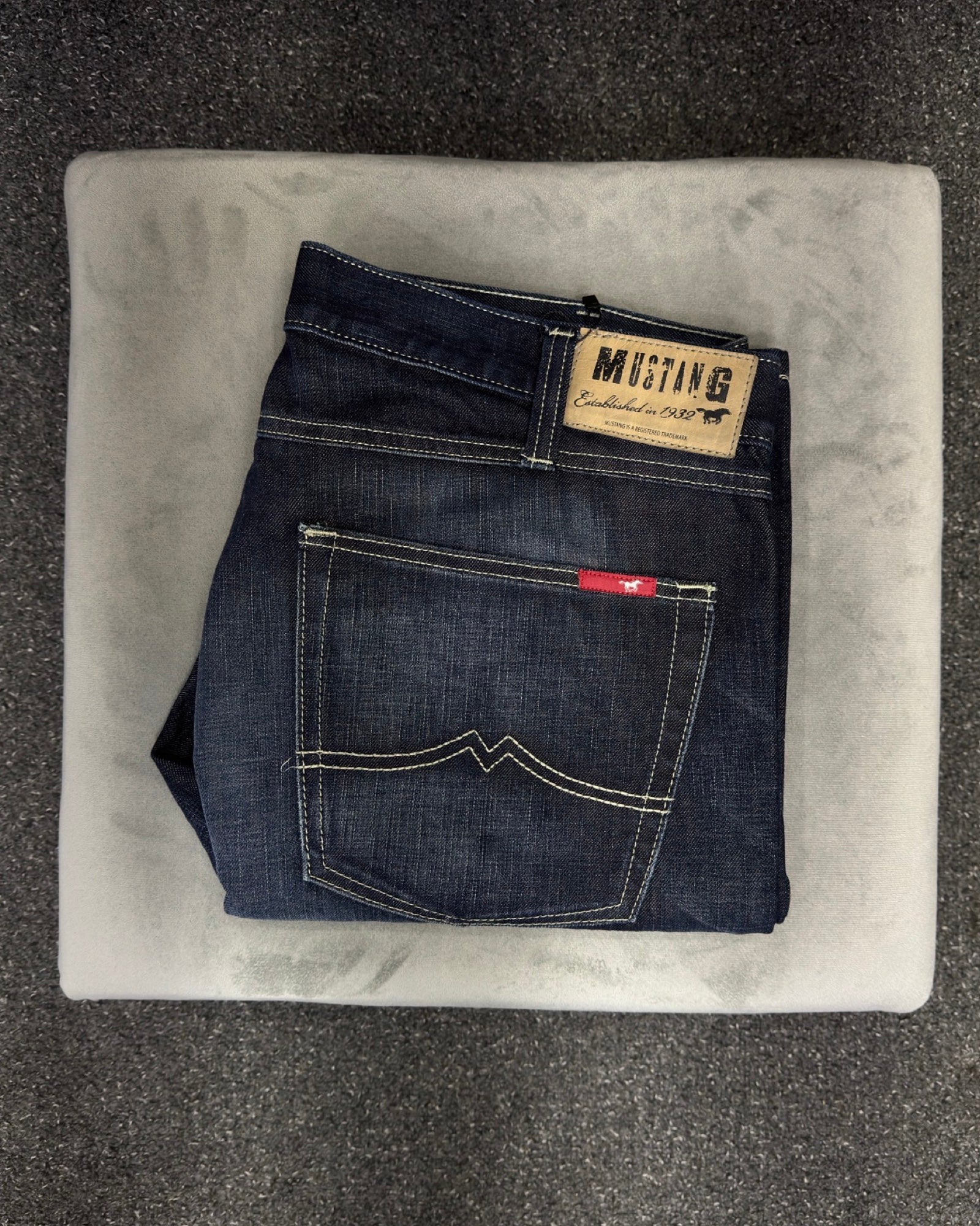 mustang bootcut w38l32