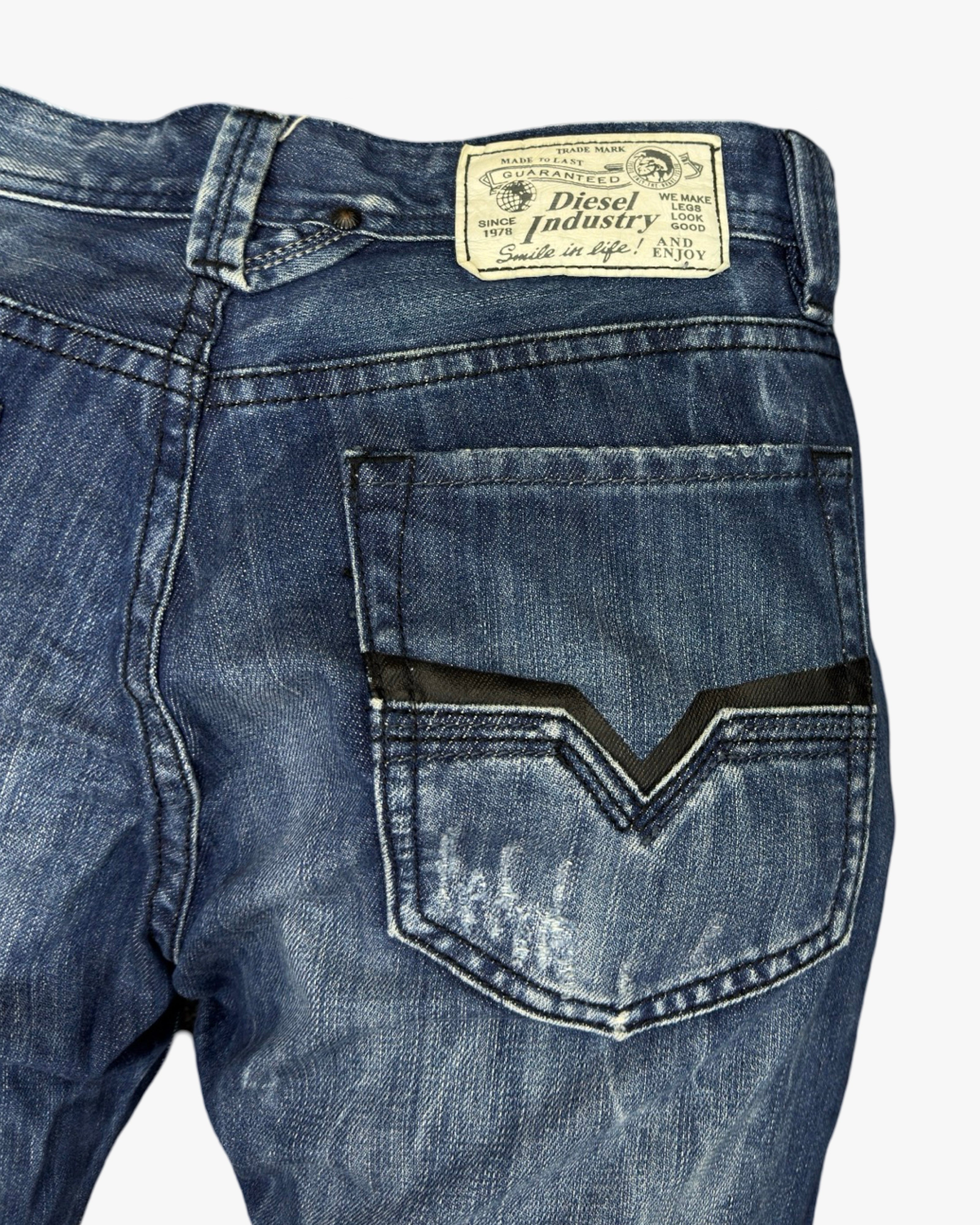 DIESEL INDUSTRY LARKEE W30L32