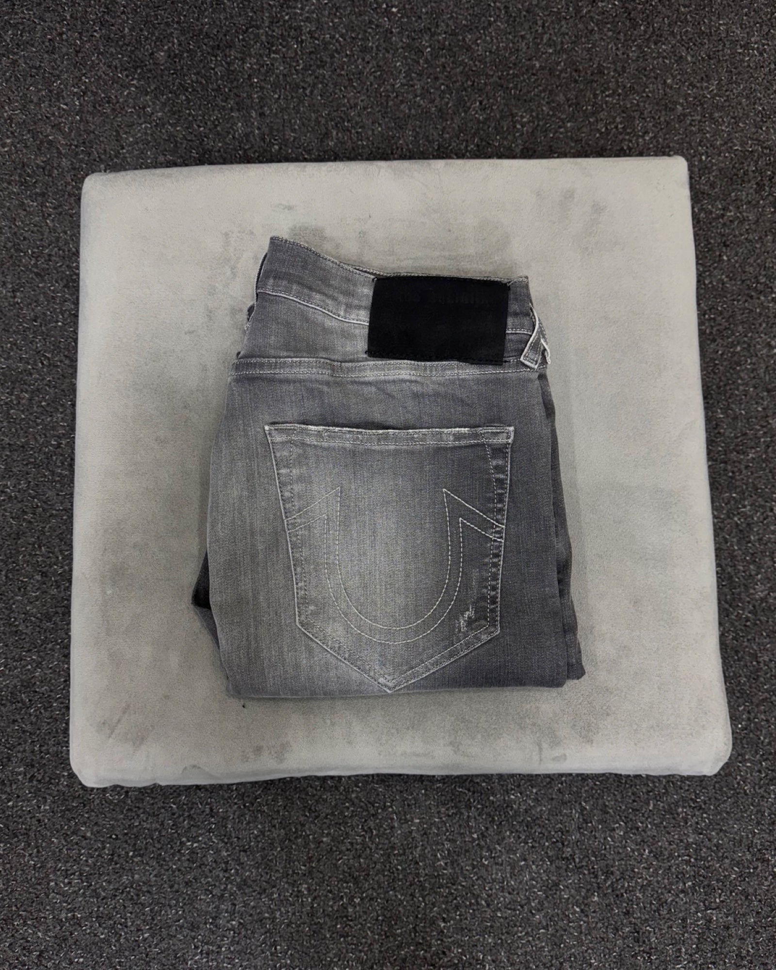 TRUE RELIGION Slim w29l34