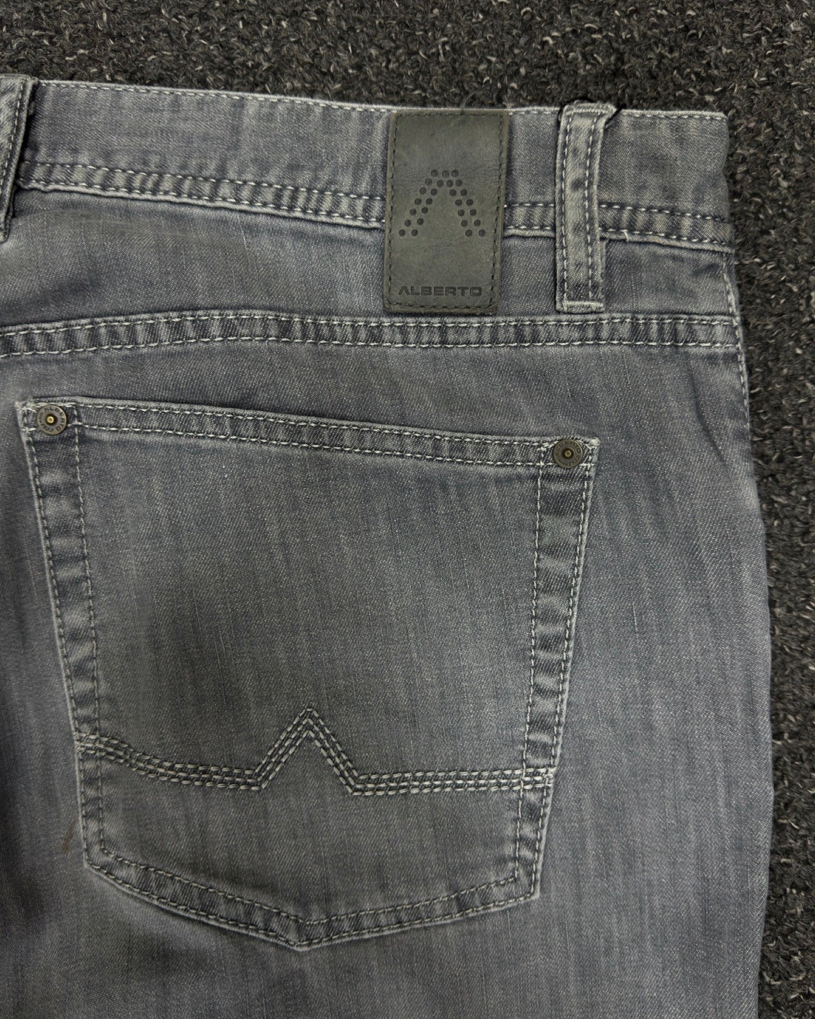 alberto straight w40l32