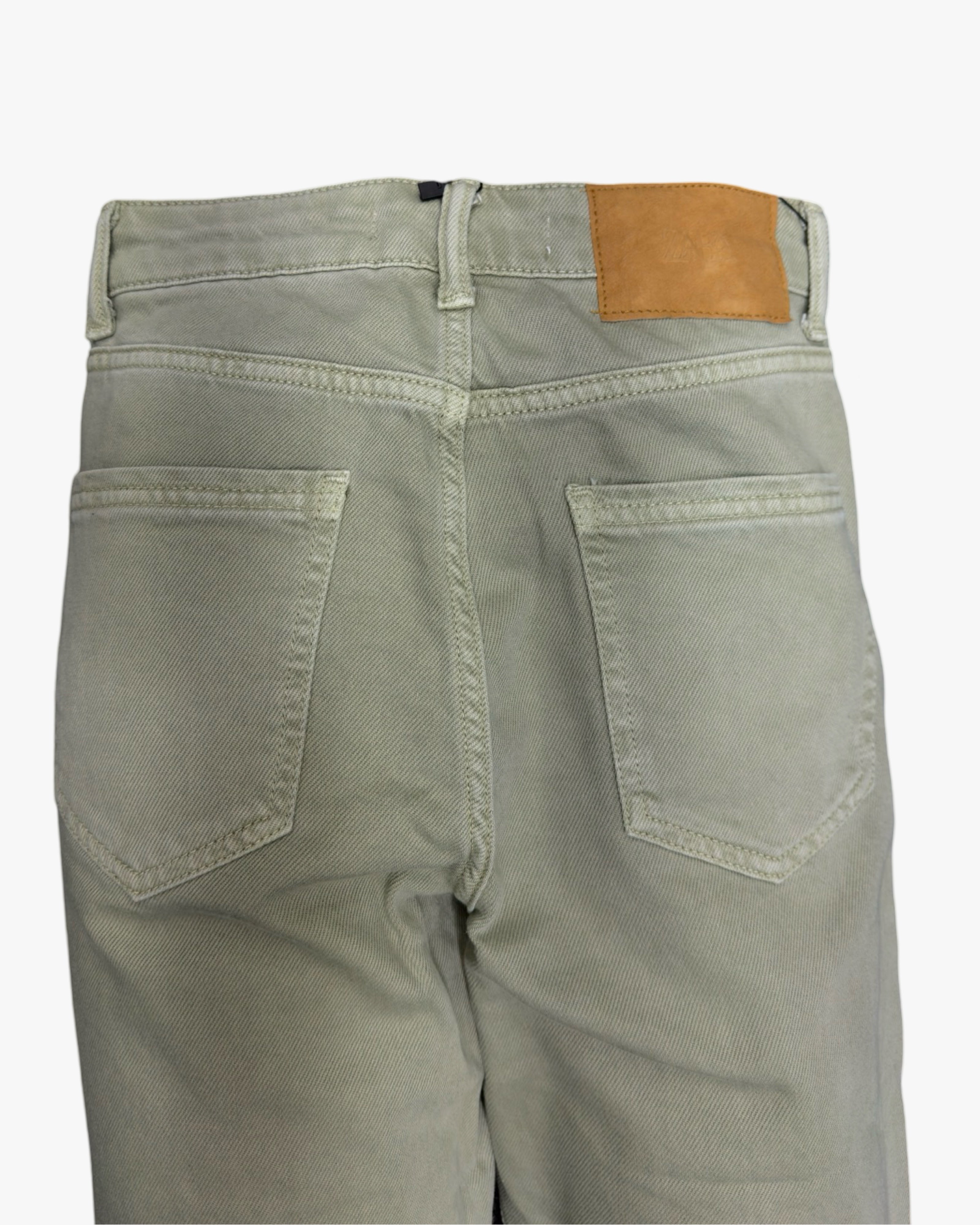 ZARA W22L30