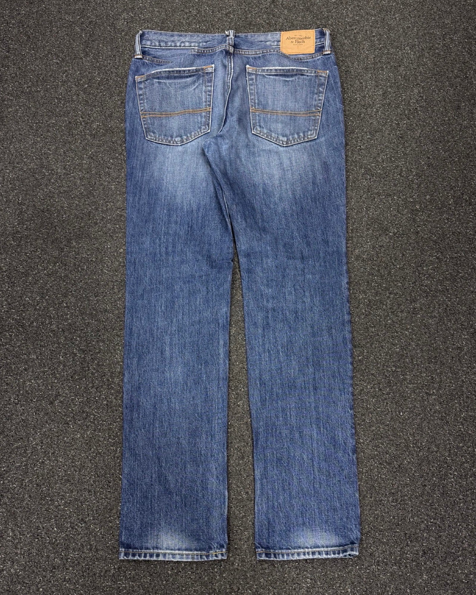 ABERCROMBIE&FITCH Slim w3230