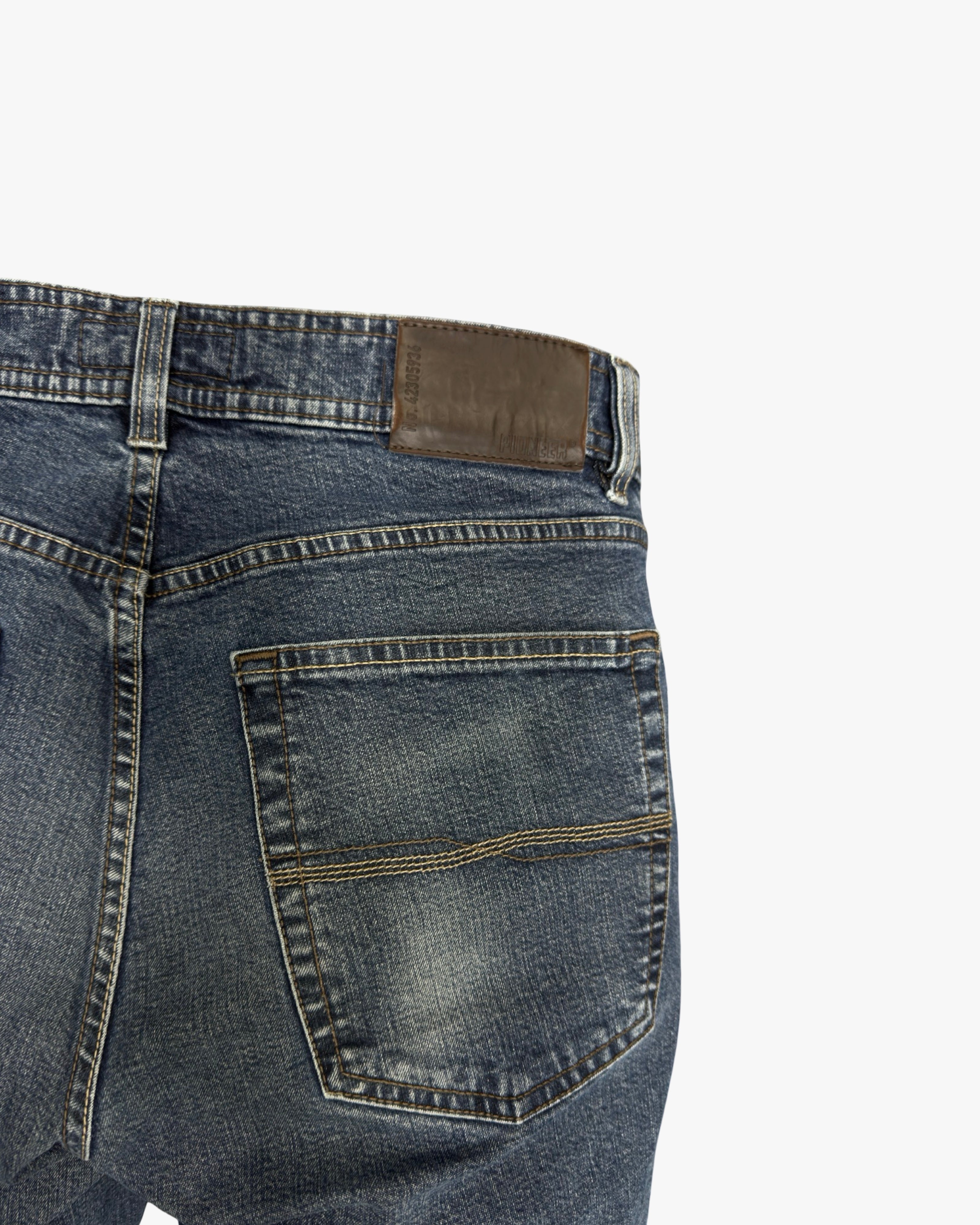 PIONEER rando w38l30