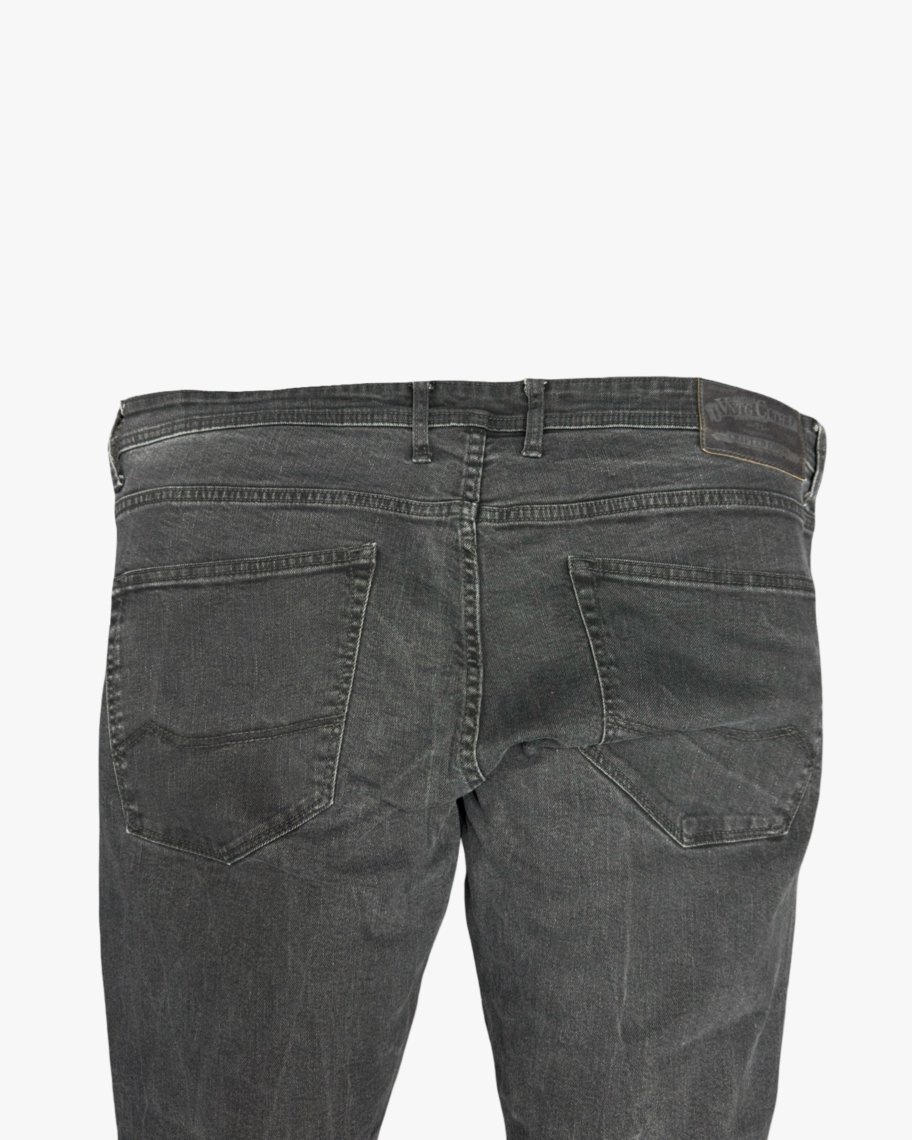 CRAFTED GOODS w42l32