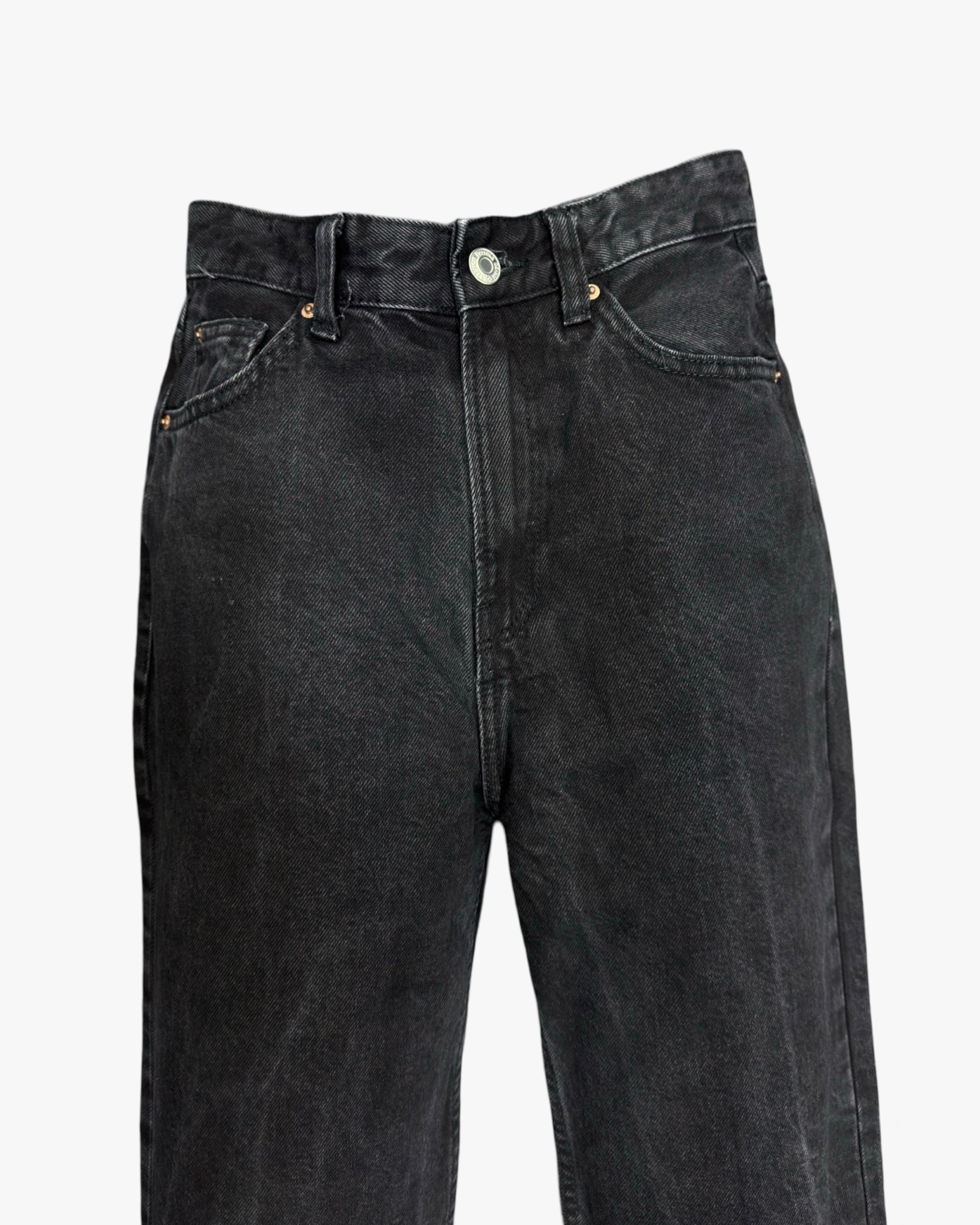 BERSHKA W24L32