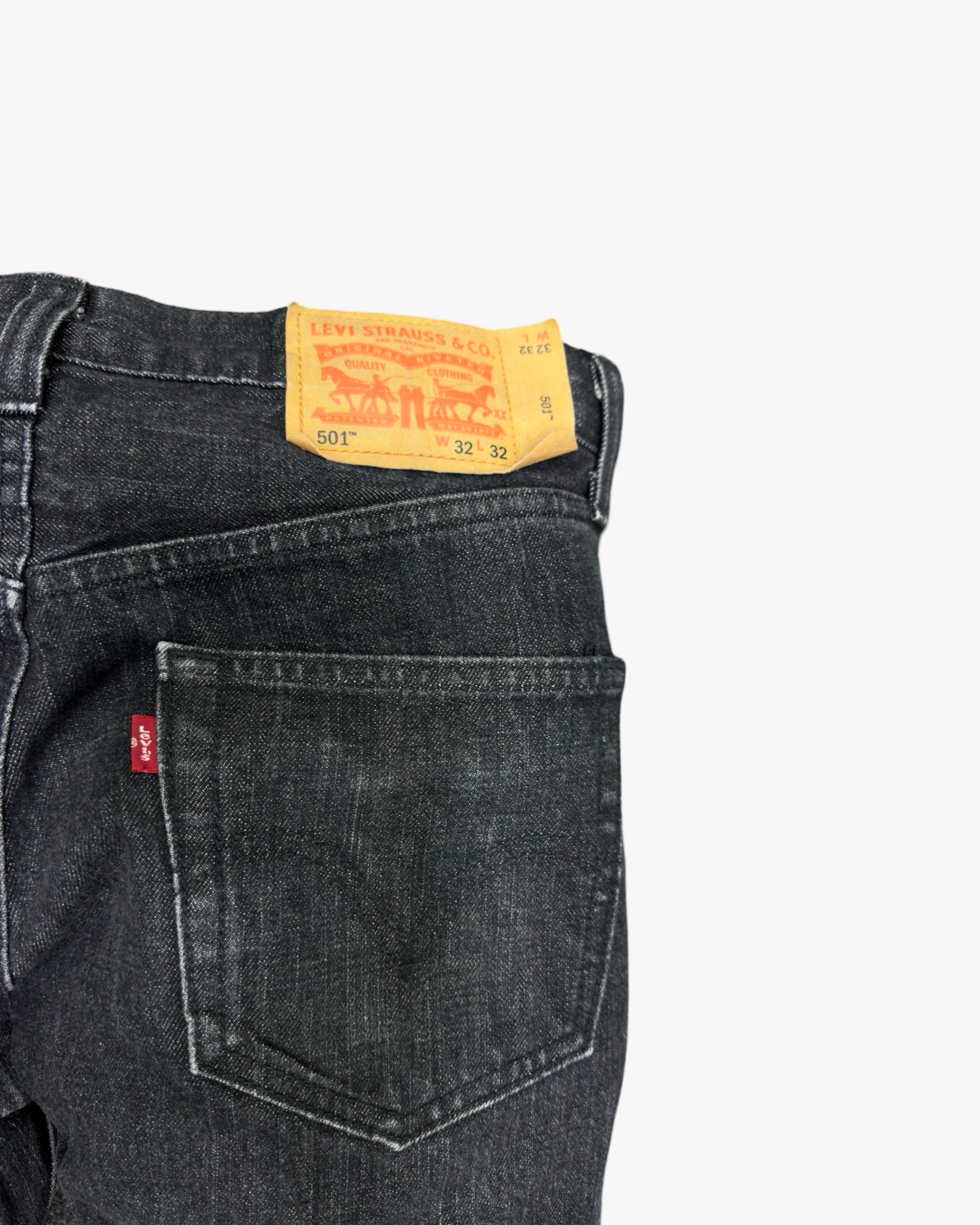 levi's 501 W32L32