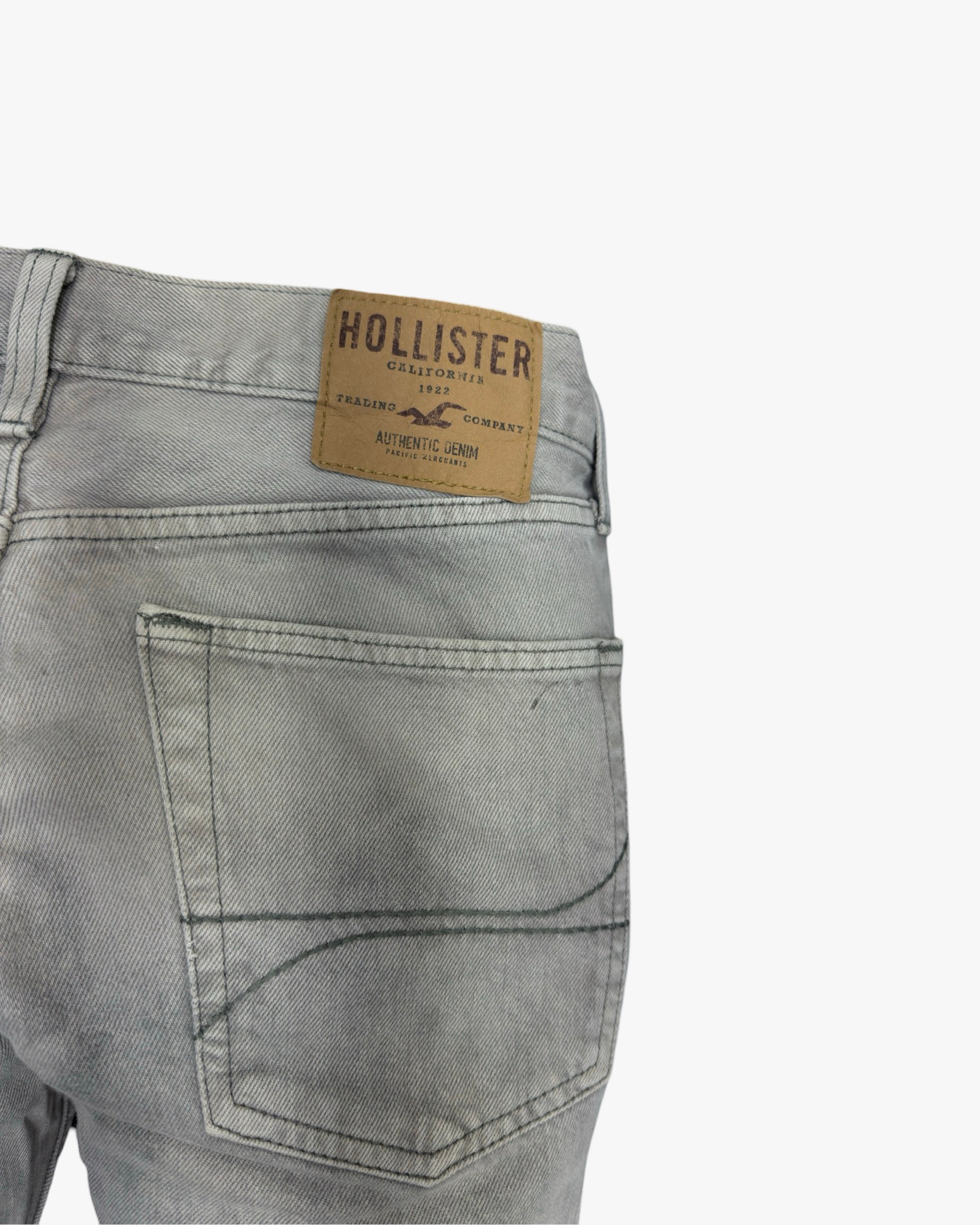 HOLLISTER CALIFORIA W32L32