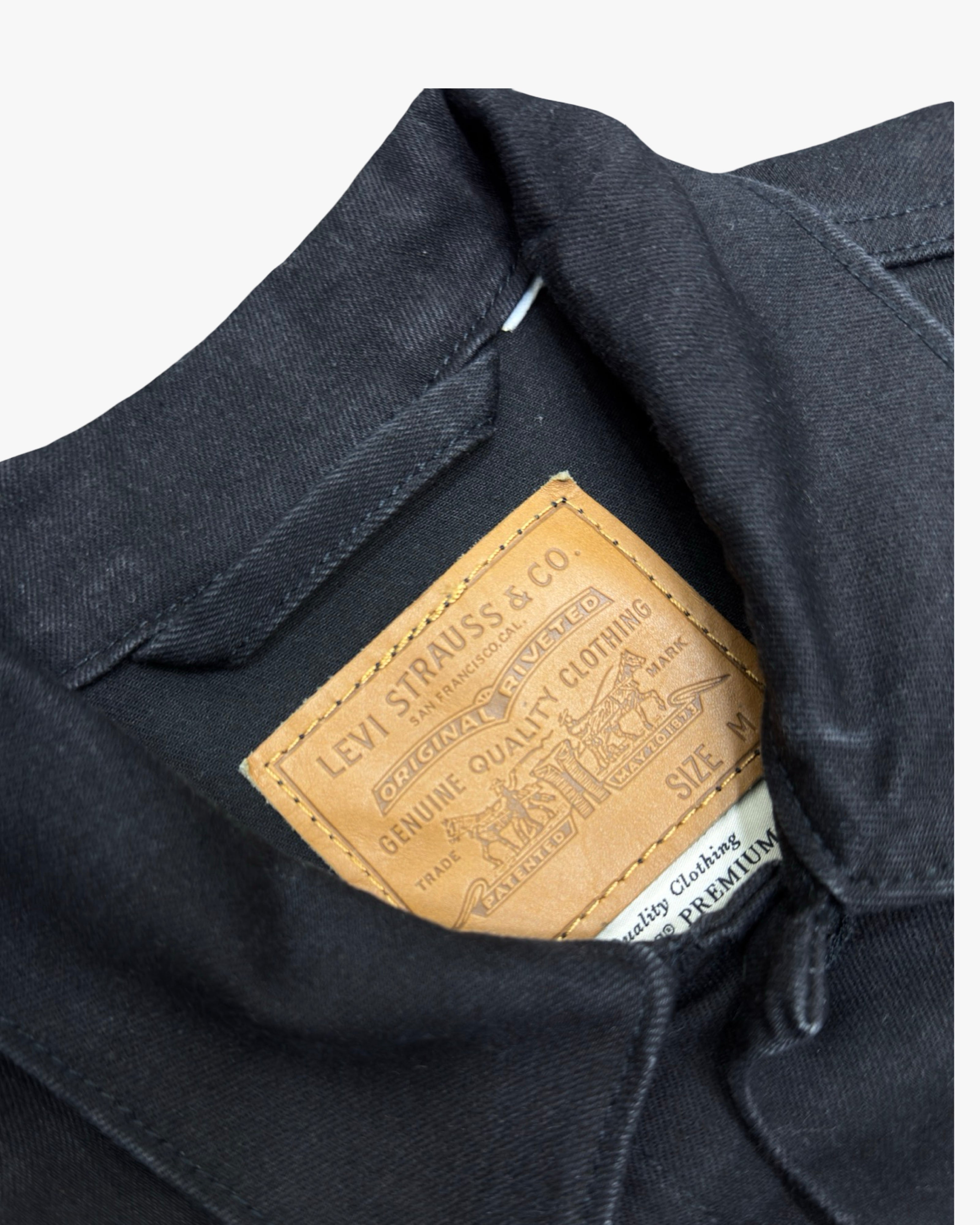 levi's slim medium