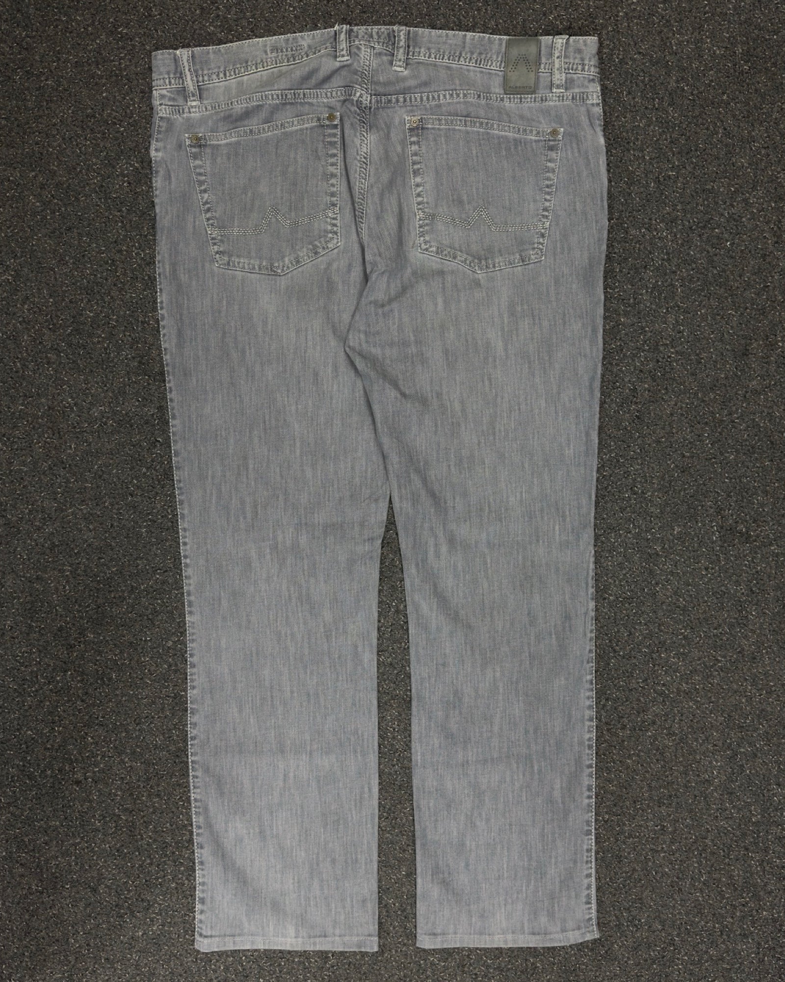 alberto straight w40l32