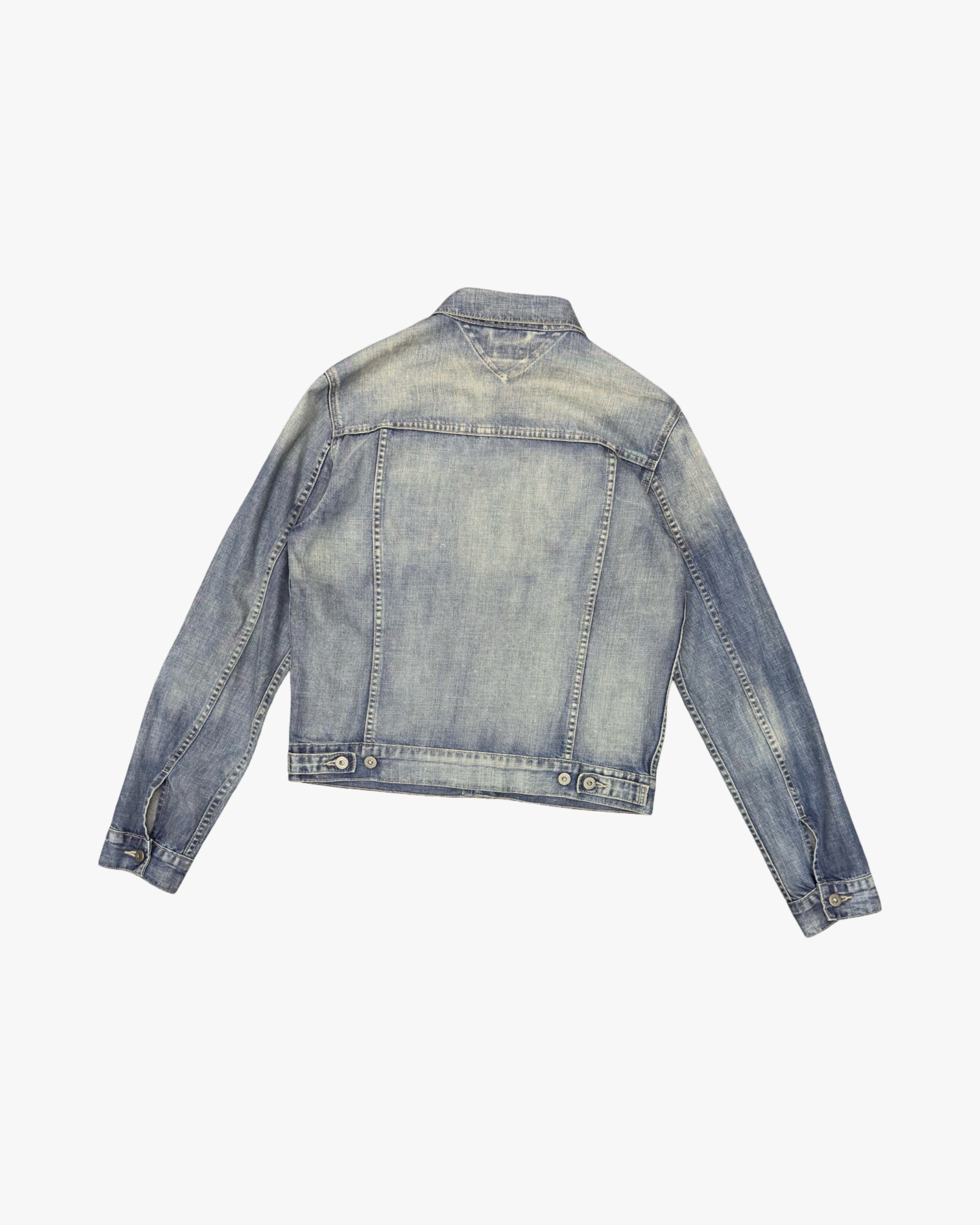 tommy hilfiger medium